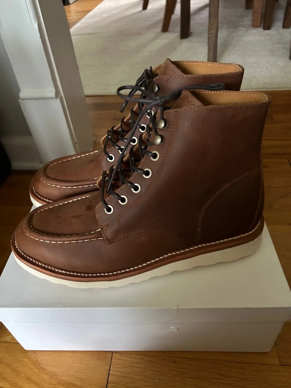 Quince crafted leather Men's‎ whiskey Moc Toe Work Boots size 10.5